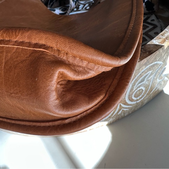 Ah Dorned Vegan Leather Crossbody Bag Camel Like New - Picture 7 of 10